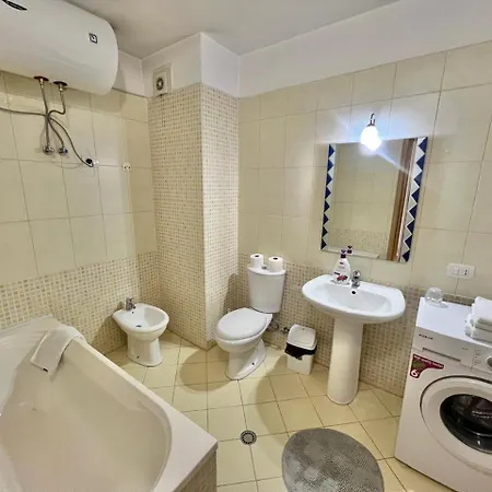 Casa Del Mar 2-sea View Vollga, 2br Apartamento *