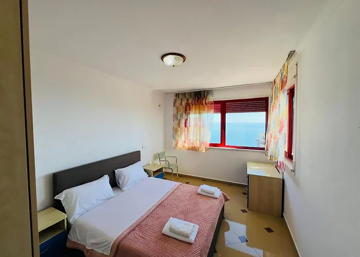 Casa Del Mar 2- 2br, Sea View Vollga *